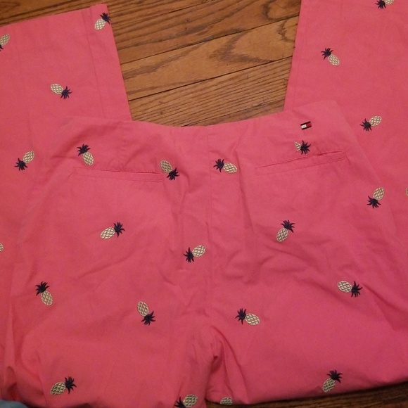 Pineapple capris! - Picture 5 of 5